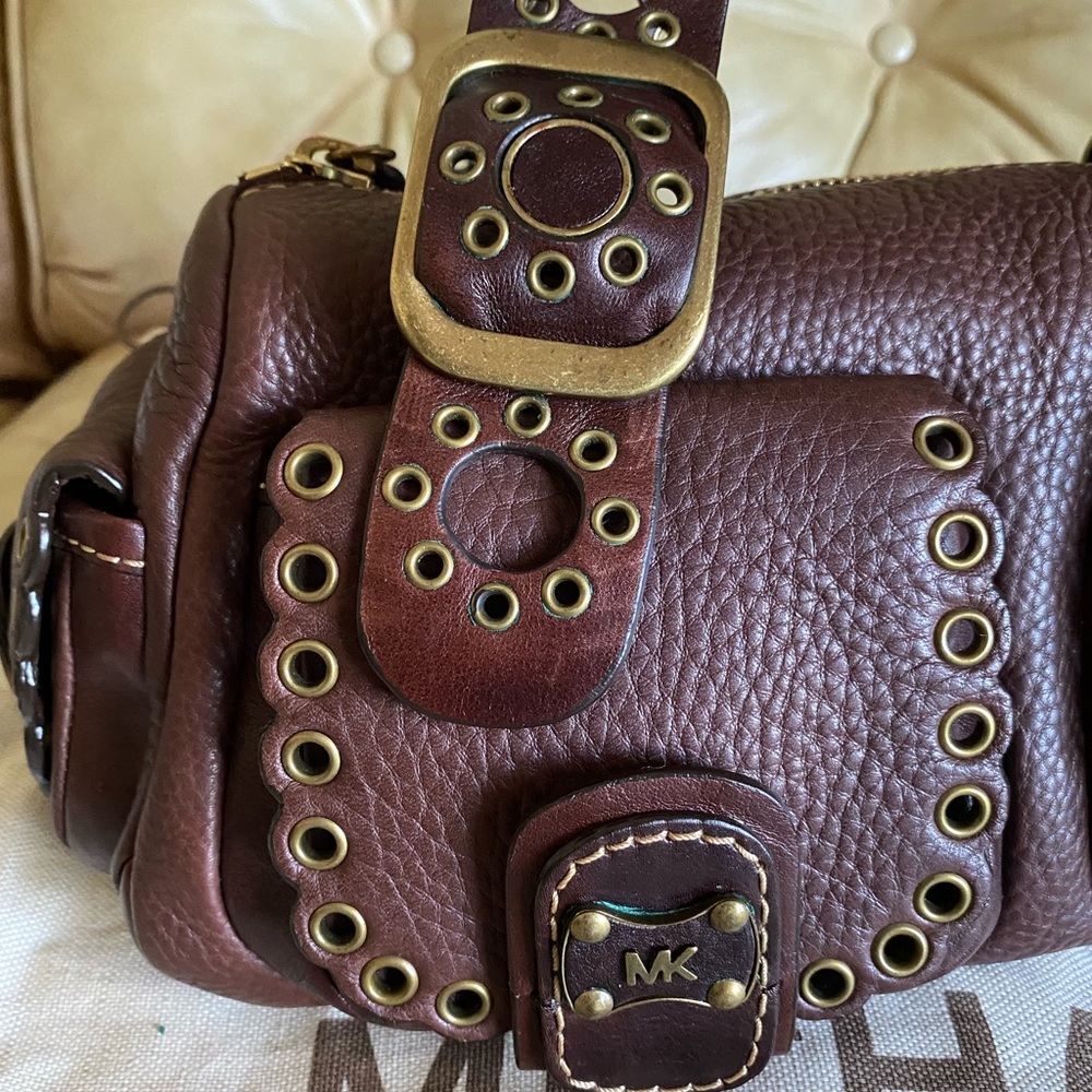 NWT Michael Kors Roadie Satchel Thick Leather Bag Grommets Rivets Brass Pebbled - Picture 2 of 16